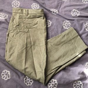 NWOT Uniqlo Houndstooth Cropped Pants 8